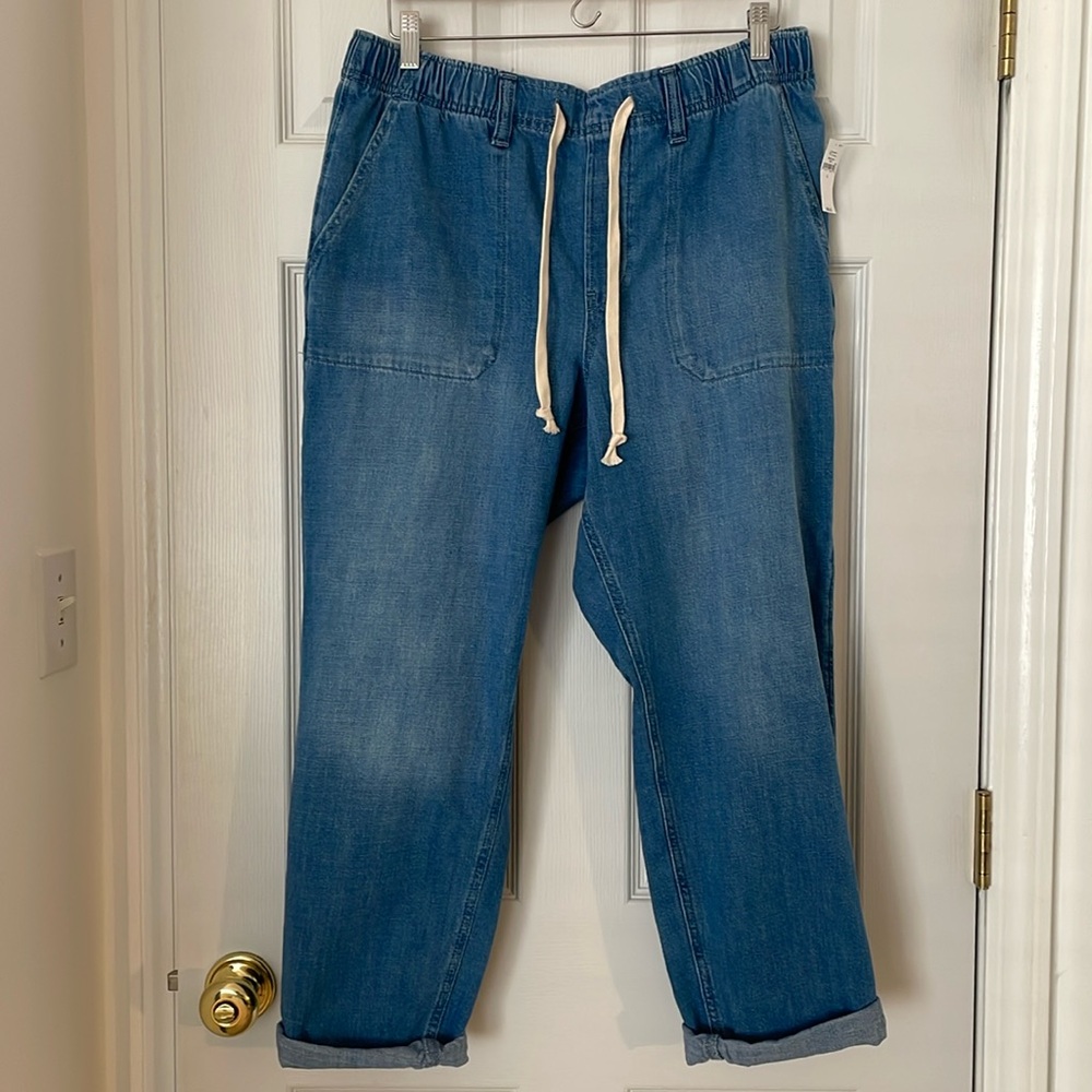 Gap Mid Rise Easy Pull On Jeans